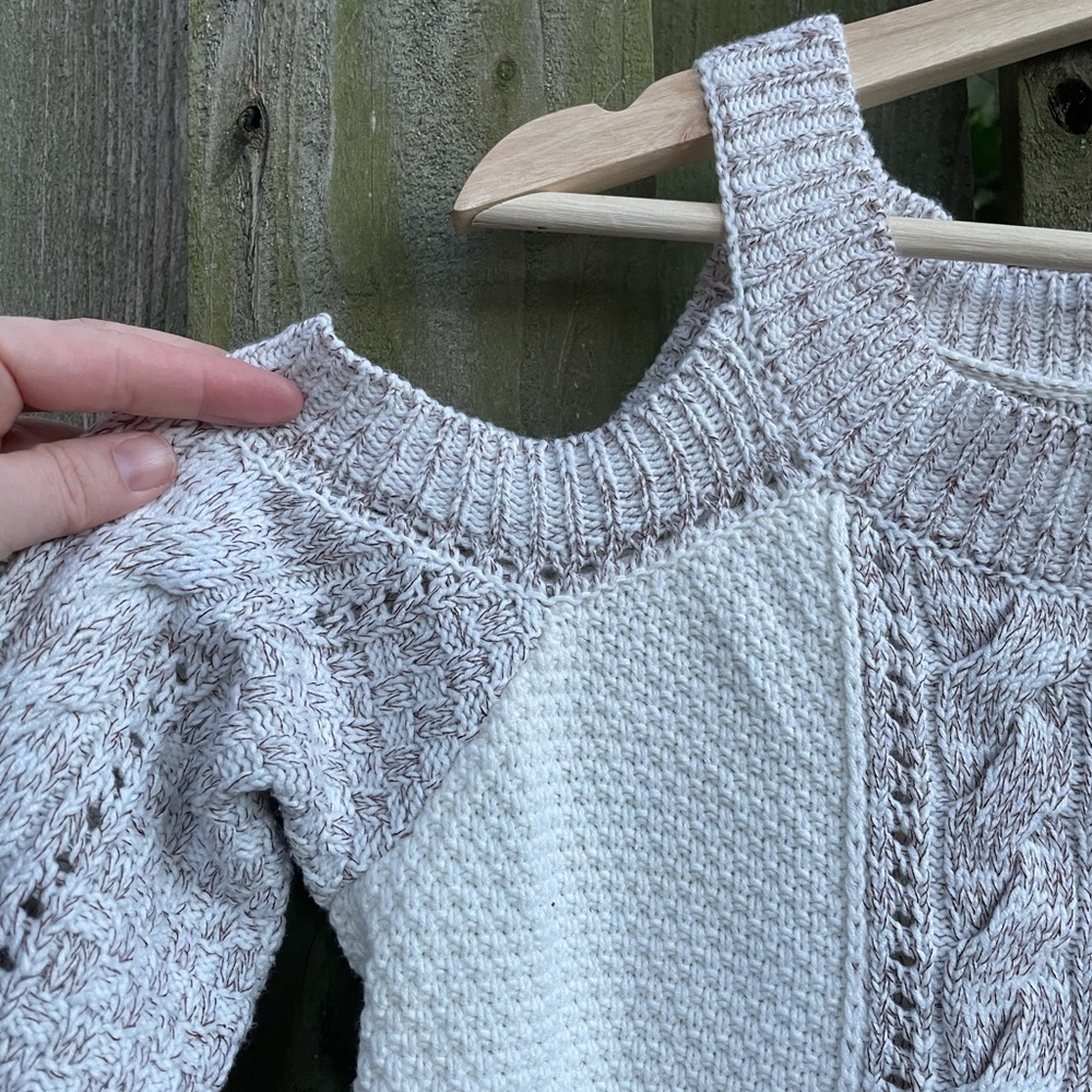 Knox Rose cold shoulder sweater